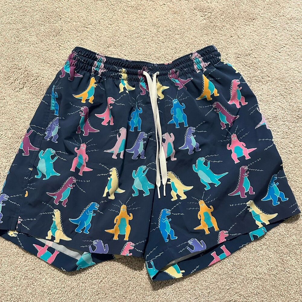 Chubbies dinosaur pattern swim trunks bathing suit men’s size small